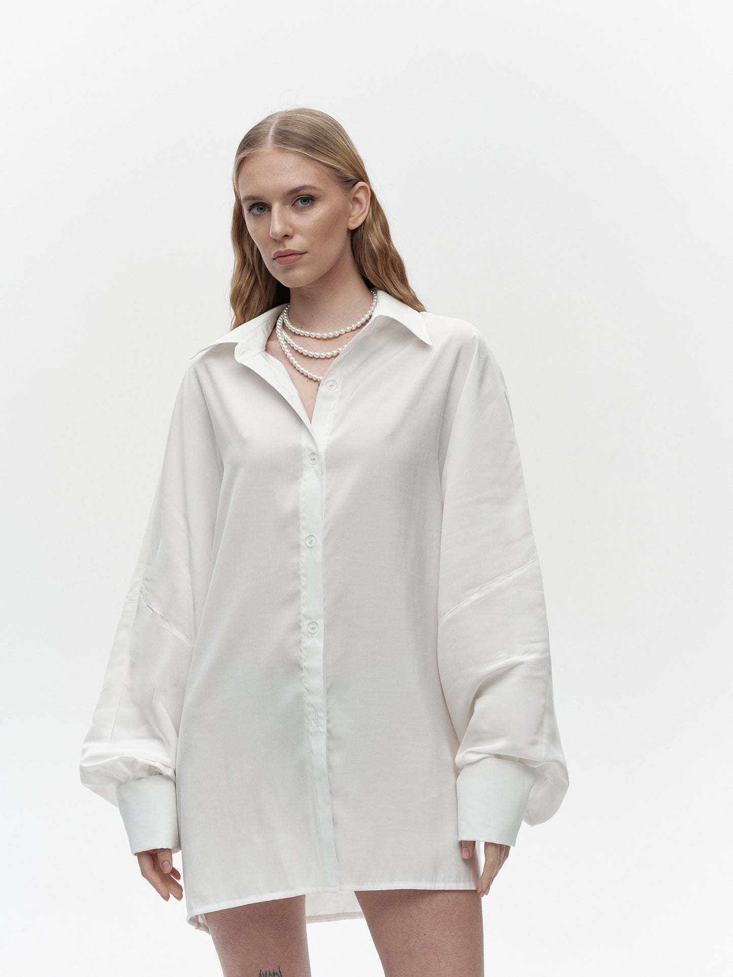 Shirt "Classic of lightness"