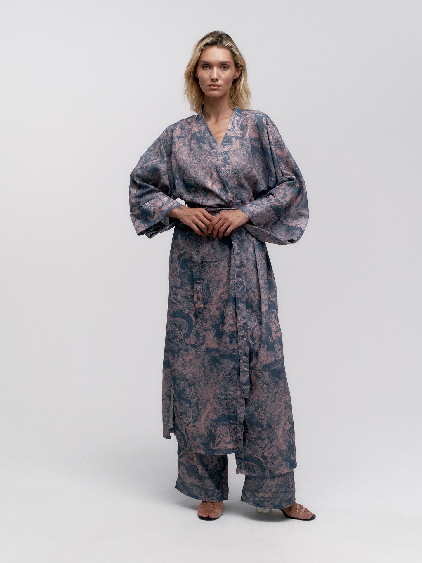 Long kimono