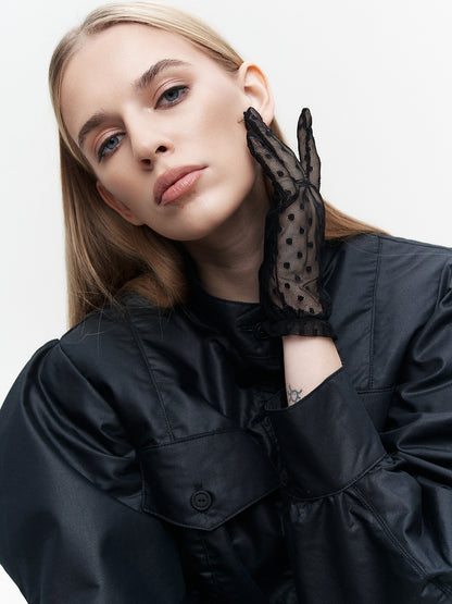 Exquisite gloves