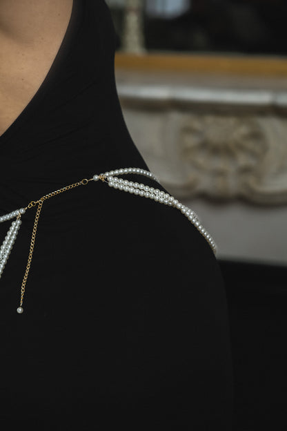 Pearl belt